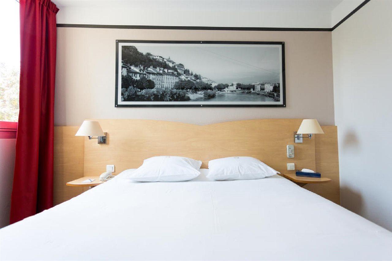 Hotel Inn Grenoble Eybens Parc Des Expositions Ex Kyriad Eksteriør billede